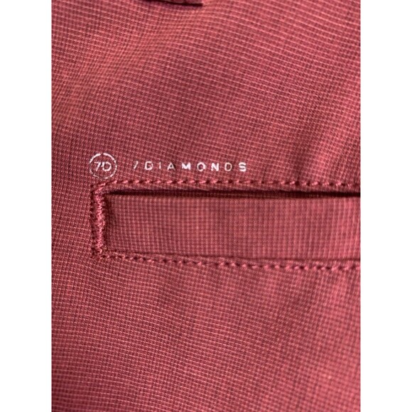 7 Diamonds Shorts Men’s 36 Maroon Momentum Performance Stretch Lightweight - Picture 3 of 10